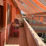 Teresa Al Mare *