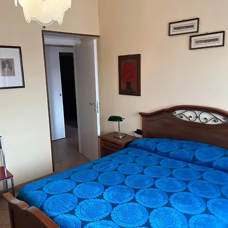 Teresa Al Mare Монтесильвано